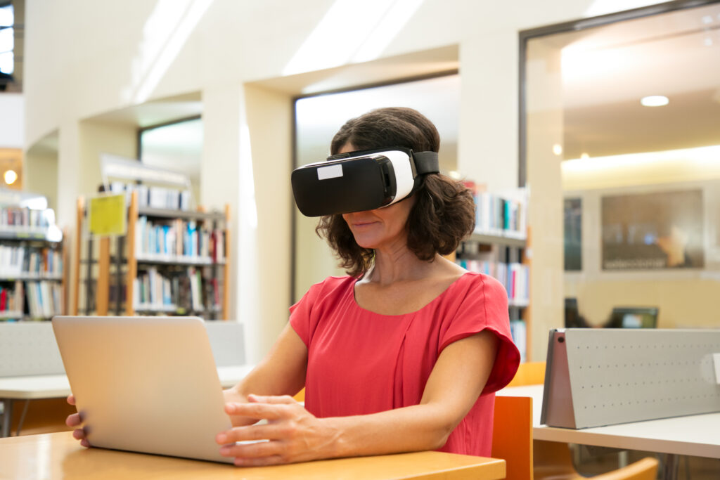 Como a Educação Digital Reduz Erros e Aumenta a Eficiência nas Operações Logísticas